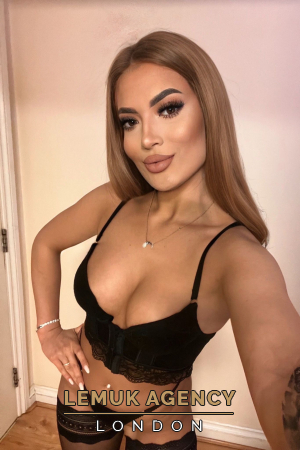 Escort  Francesca from Bond Street