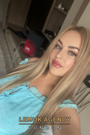 Escort  Alenka from Oxford Circus